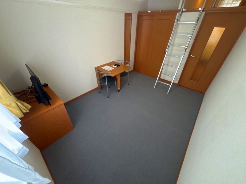 レオパレスソラーレ 居間