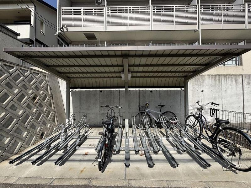 CLEINO N's Garden Shared spaces