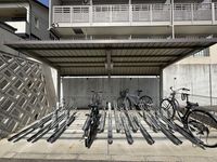 CLEINO N's Garden Shared spaces