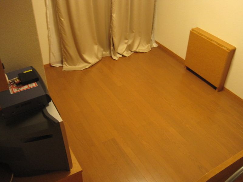 レオパレスエトワール 居間
