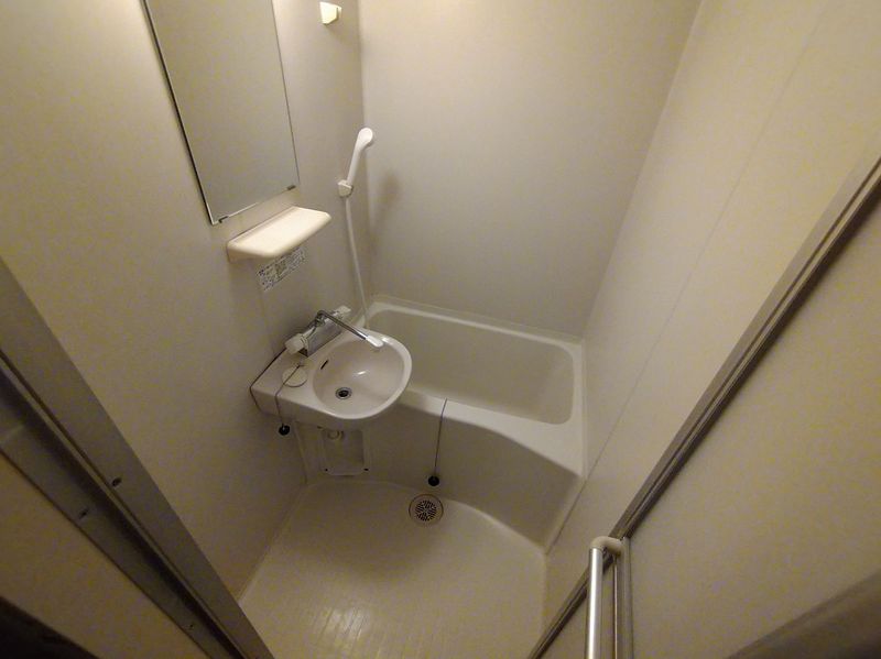 レオパレスジャスミン 風呂