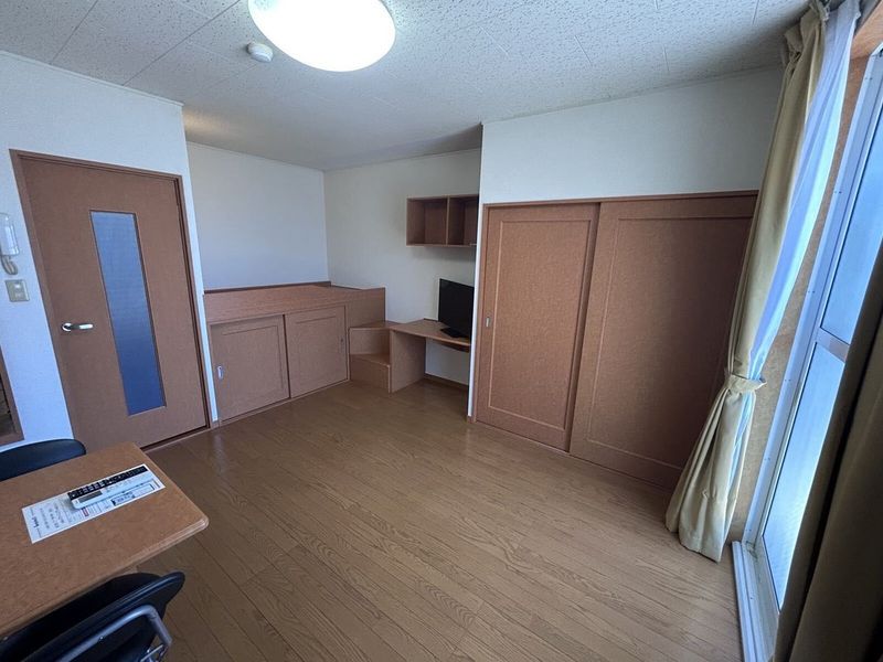 レオパレス川添Ⅱ 居間