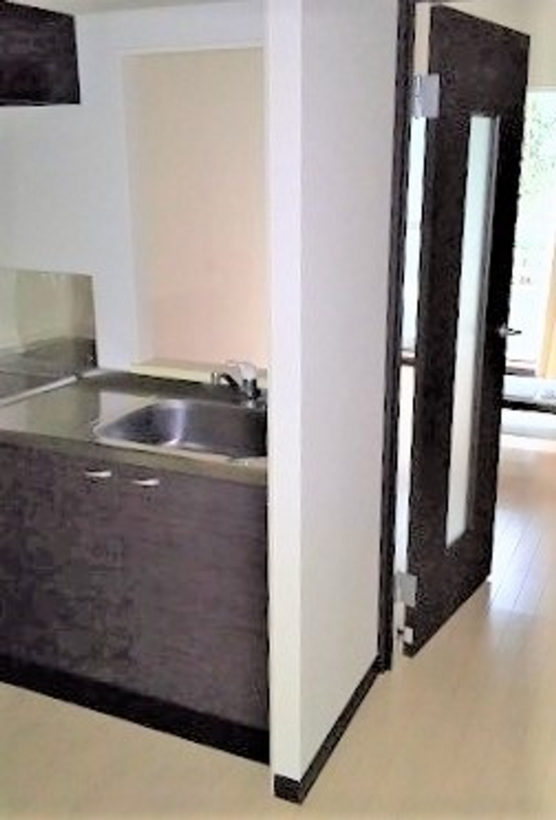 LEONEXT Sakura 3 Entrance