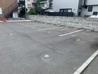 レオネクストチェリーブロッサム 駐車場