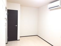 クレイノ藤 居間