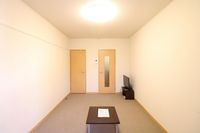 レオパレスエーデルハイム 居間