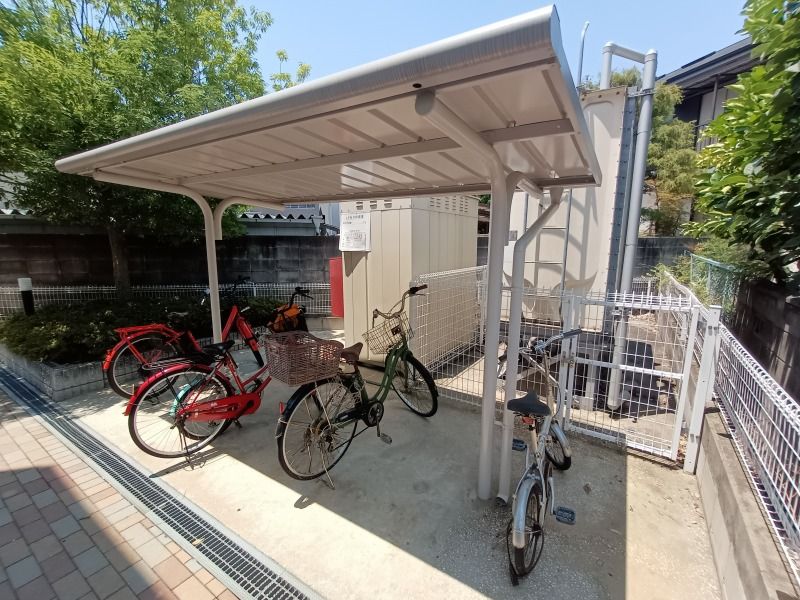 レオパレス愛 共用部分
