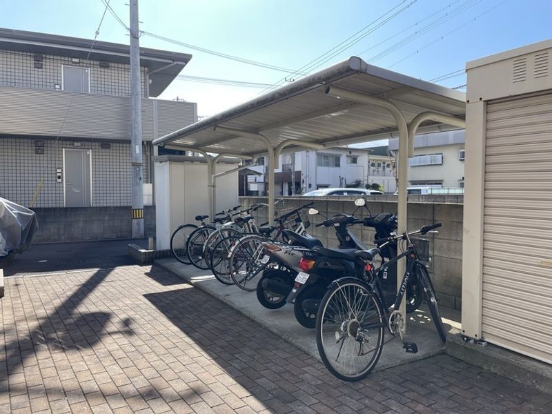 レオパレスメゾン枝松 その他