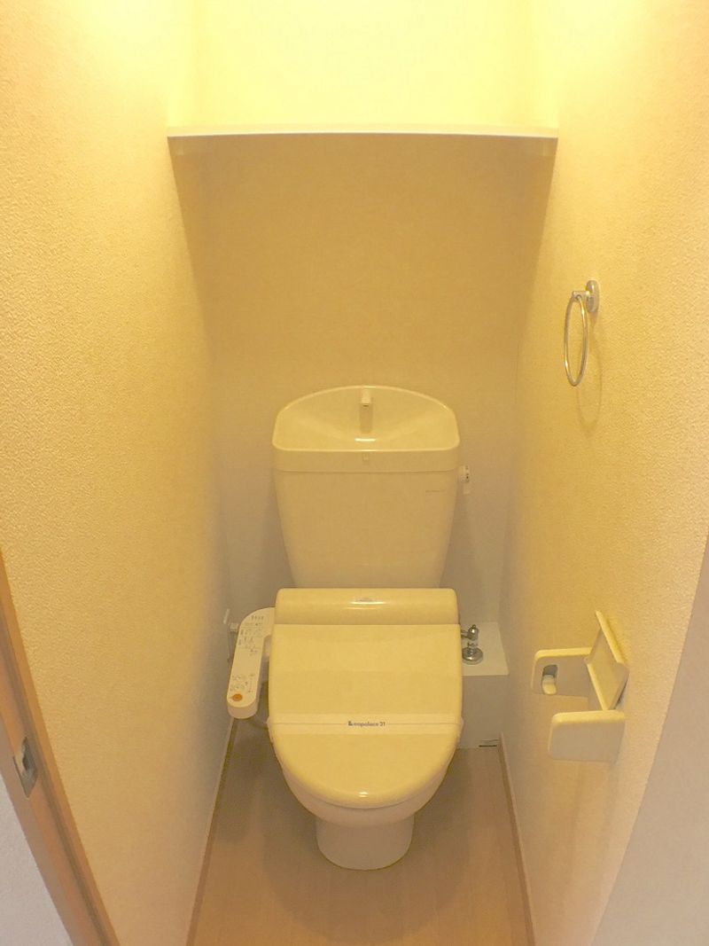 レオパレスシャルダン トイレ