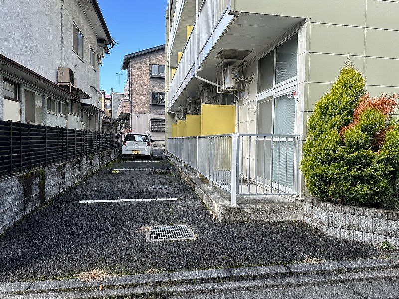 レオパレス御本丸壱番館 バルコニー