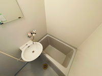 leopalace Claire I Bathroom