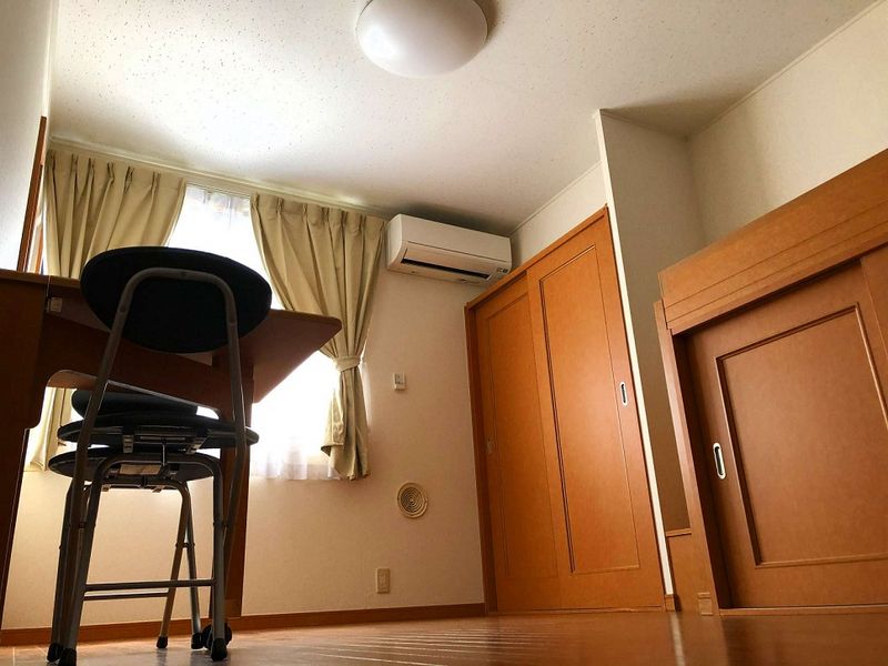 レオパレスリバーサイド上砂 居間
