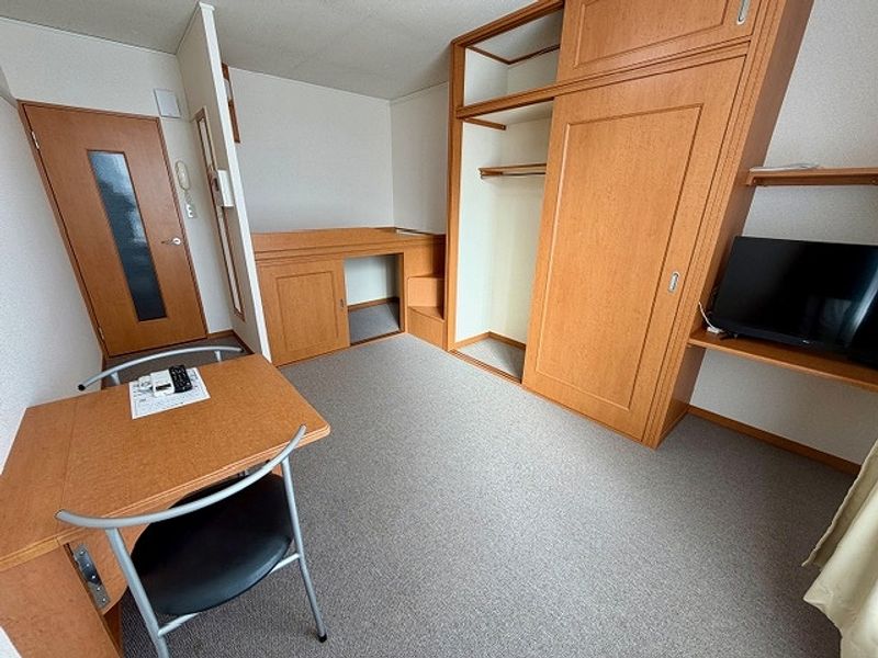 レオパレスガーデンハウス 居間