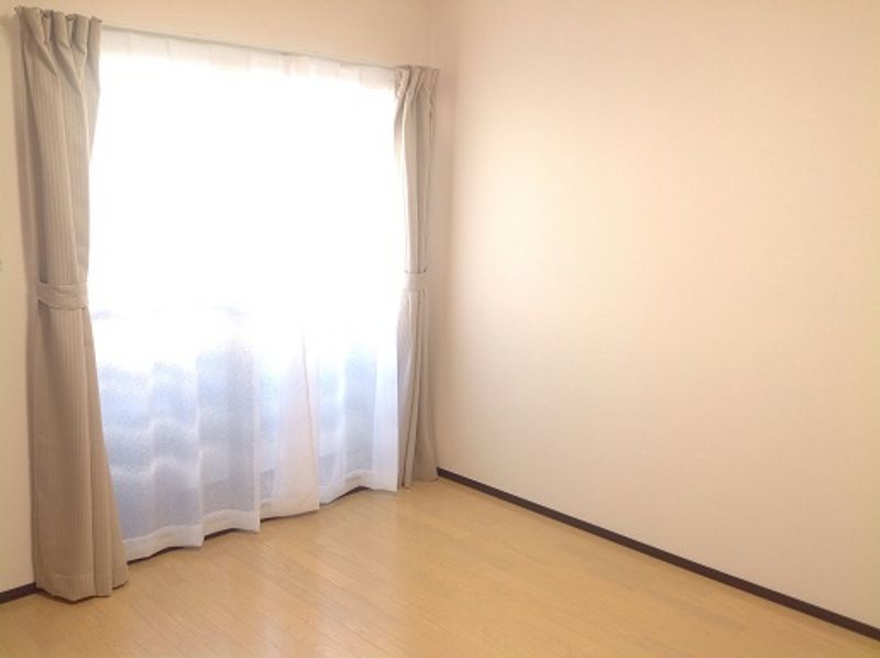 クレイノフェリーチェ 居間