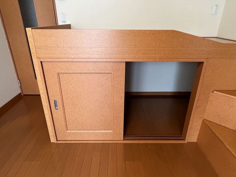レオパレスセカンド 収納