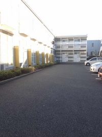 レオパレスくすの木Ⅱ 駐車場