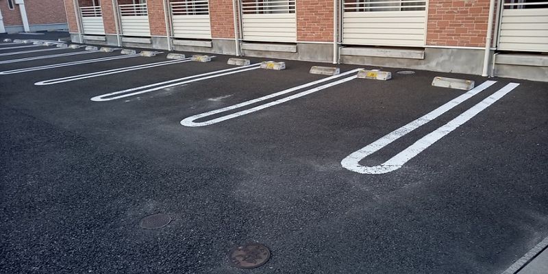 レオネクスト西河原Ⅲ 駐車場
