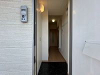 レオパレス角 玄関