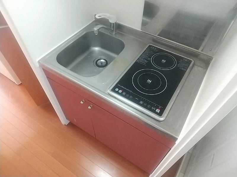 レオパレスカトレア キッチン
