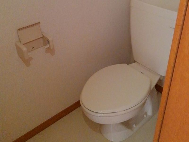 レオパレスニュー屋島 トイレ