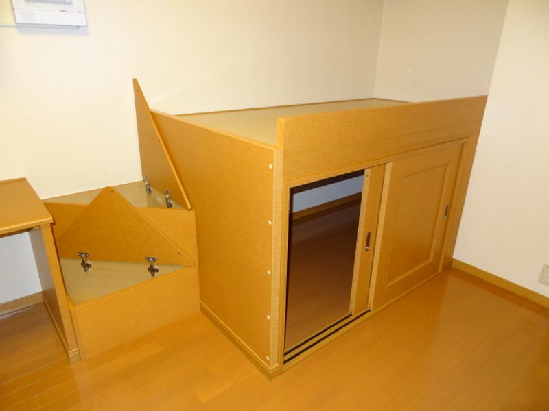 レオパレスあぶくま 寝室
