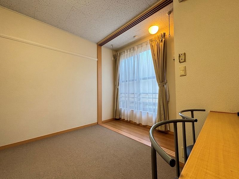 レオパレス岸和田５ 居間