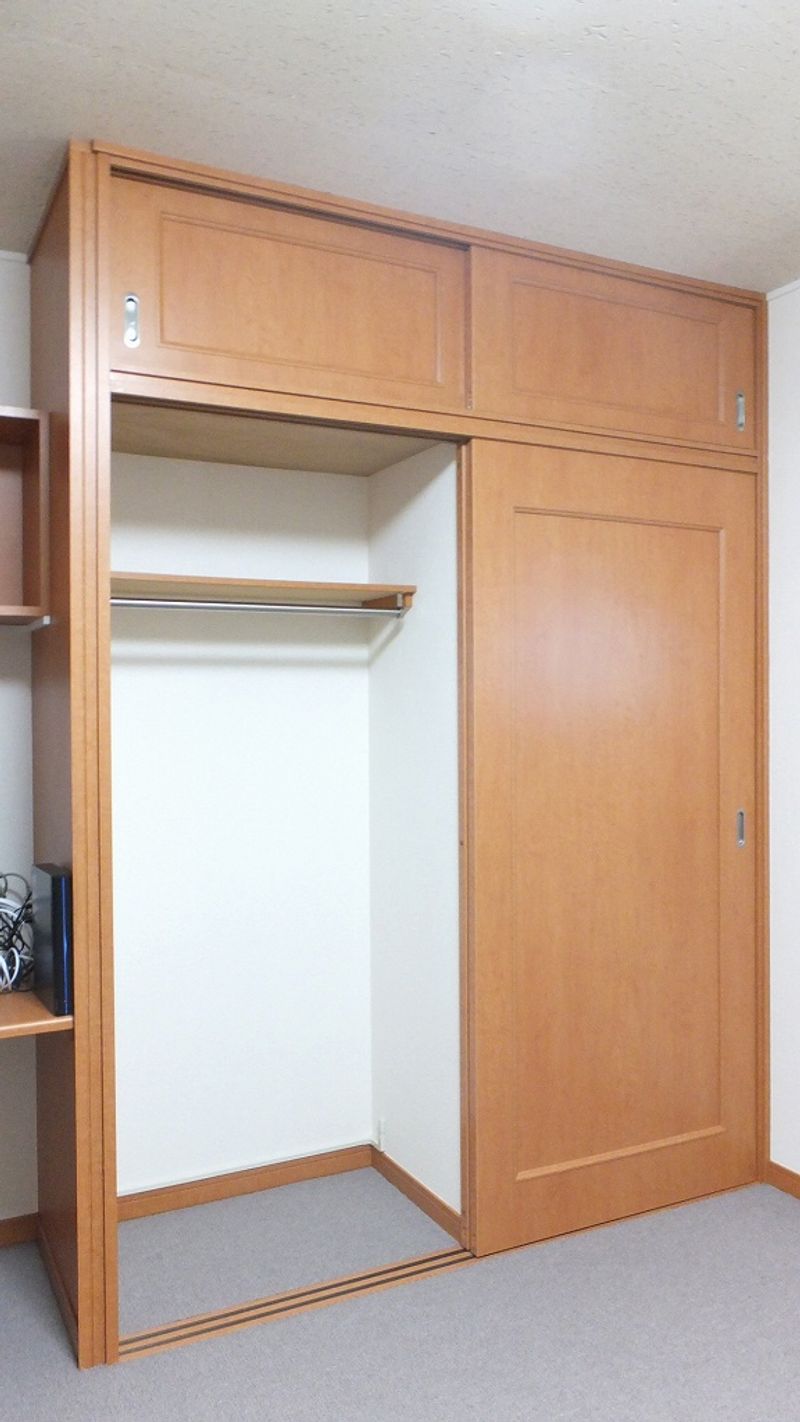 レオパレスサンライズ 収納
