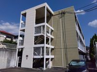 レオパレスＩＳＥＹＡ 外観