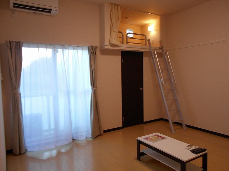 レオネクストフロレゾンＡ 収納
