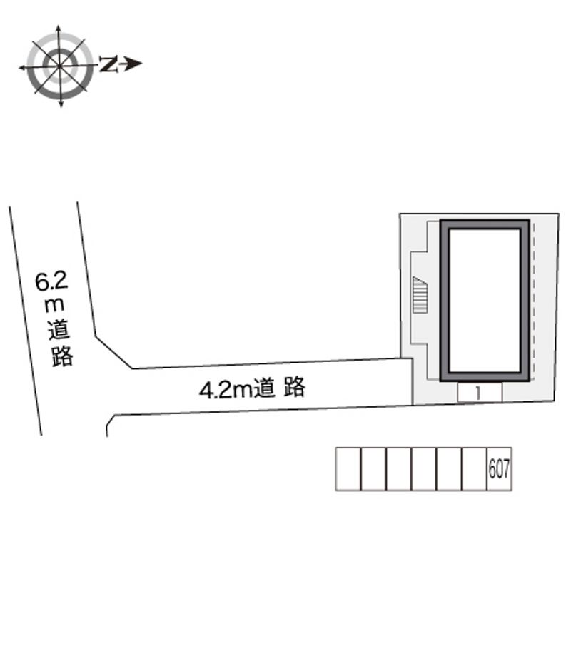 レオパレスバーム０２ 駐車場
