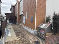 LEONEXT Yukari III Entrance