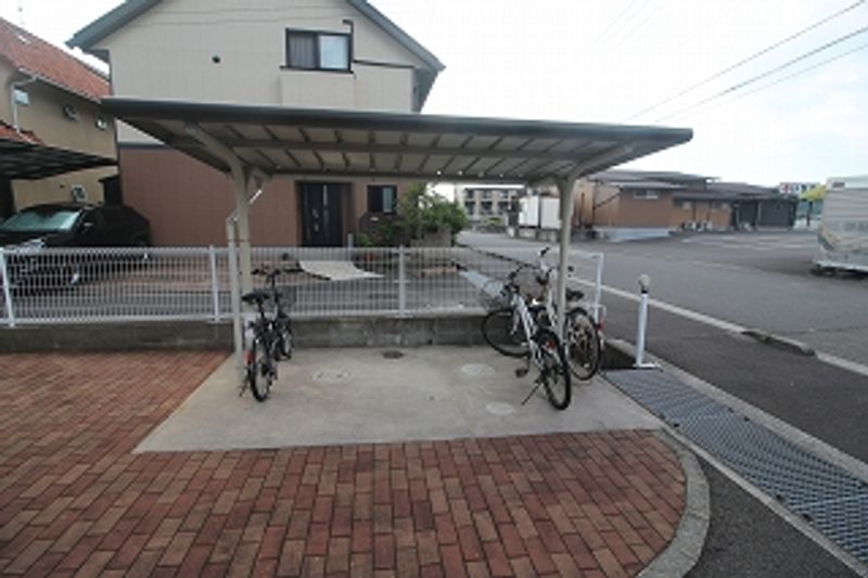 レオパレスＴＡＫＡＮＡＷＡ 共用部分