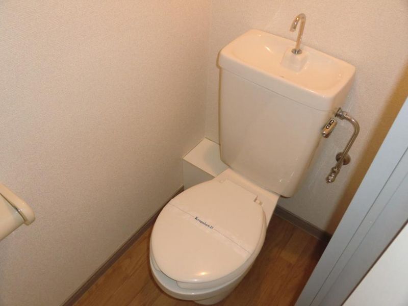 レオパレス政木 トイレ