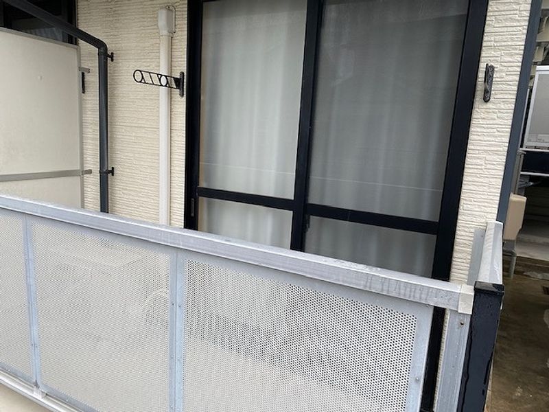 レオパレストルネード　舞阪 バルコニー