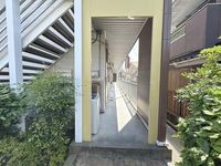 レオパレスクローバー エントランス