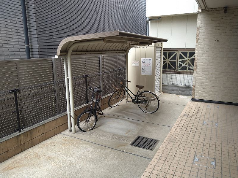 レオパレス多摩川 共用部分