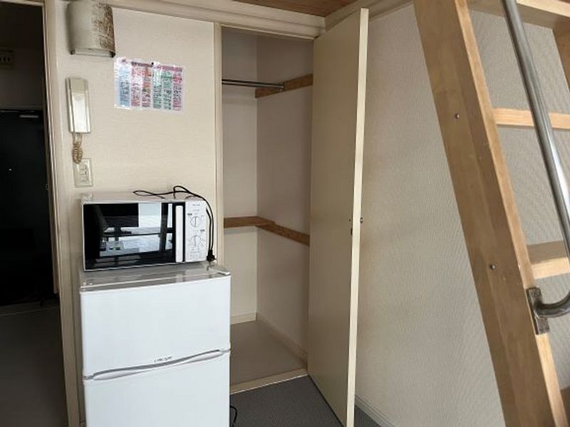 レオパレス長田 収納