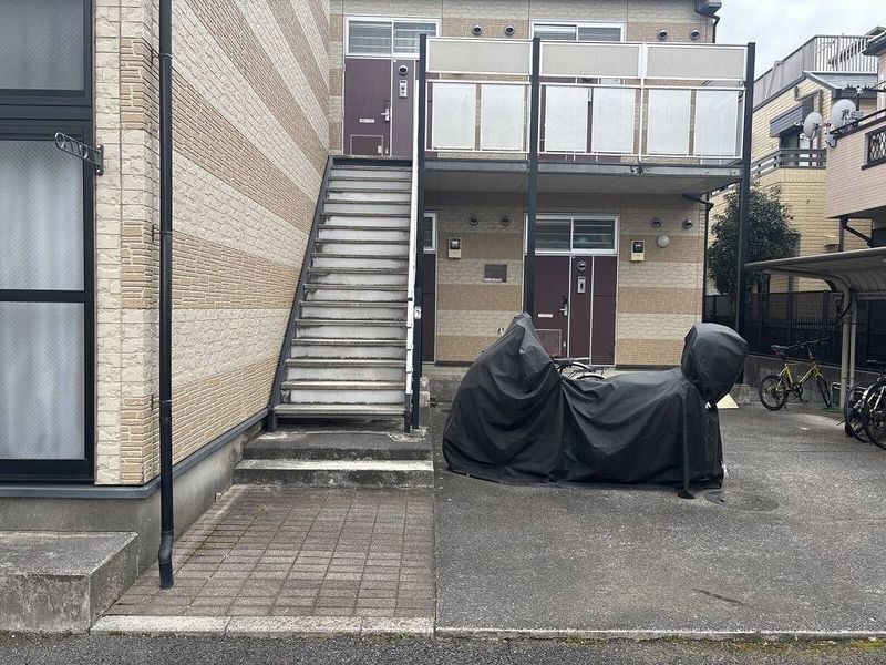 レオパレスゆげた エントランス