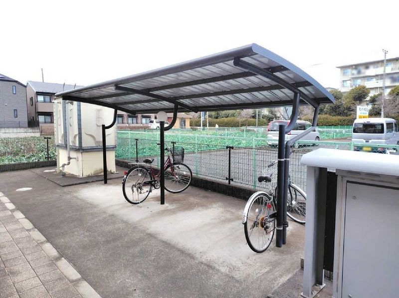 LEONEXT Swing Island Shared spaces