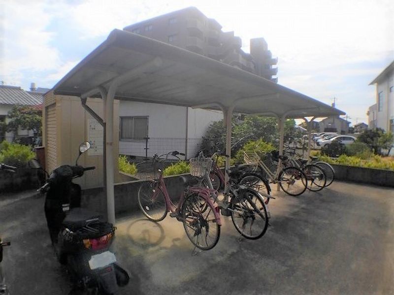 レオパレスコンフォール屋島 共用部分