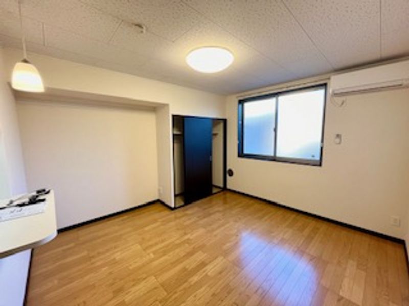 レオネクストミレニアム　Ｔ 玄関