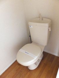 レオパレスクワルト高木 トイレ