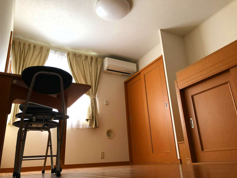 レオパレスシャルマン　浅野Ⅰ 居間