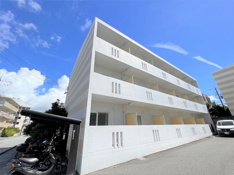レオパレス新都心マティダ 外観
