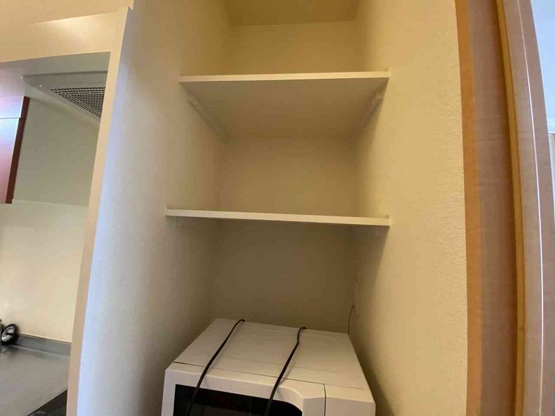 レオパレスフレア九品寺 収納