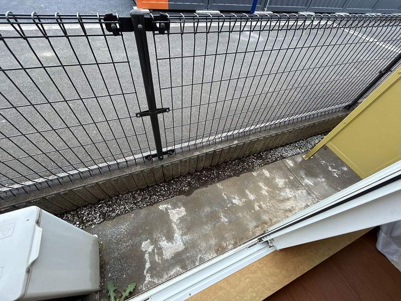 レオパレスフォレストⅡＡ バルコニー