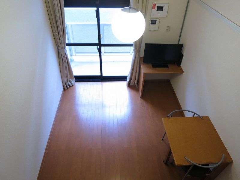 レオパレスパインヒルⅡ 居間