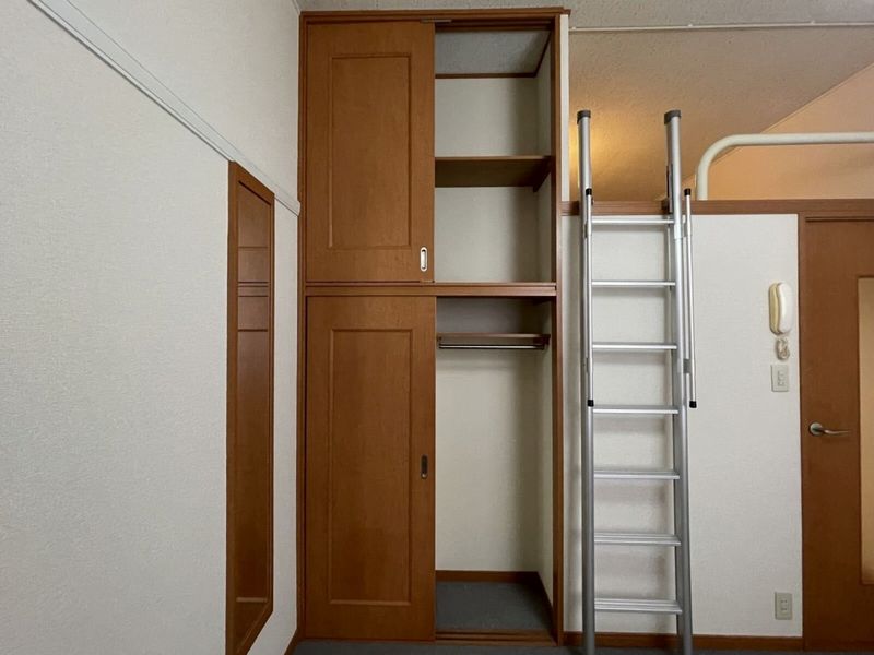 レオパレスフォーチュン 収納