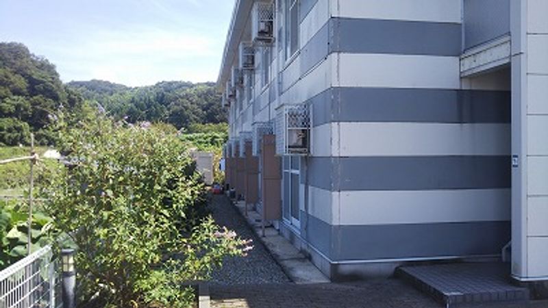 レオパレス久参 バルコニー