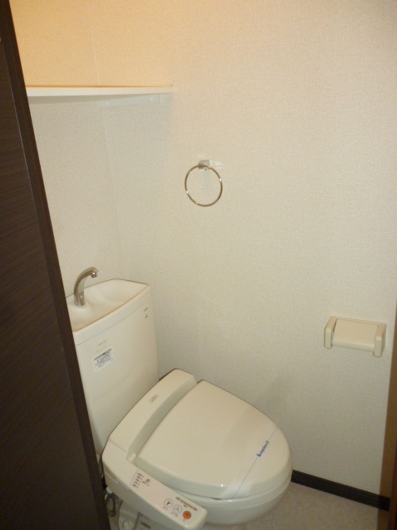 レオネクストＴＡＲＴＳ トイレ